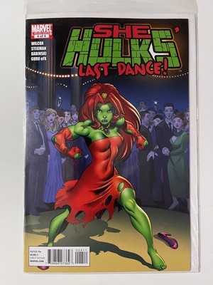 She Hulks #4 [Marvel, April 2011, Very Good Condition]