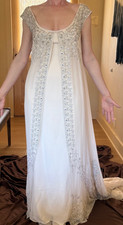 Vintage Reva Mivasagar Showroom designer beaded train wedding dress S/ M 6