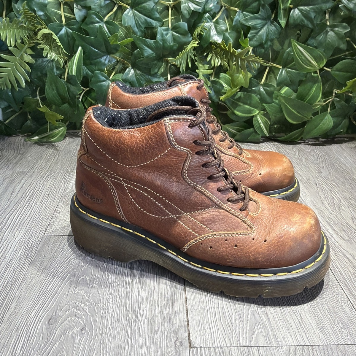 Dr. Martens Chunky Platform boots. Vintage Vintage 90s Dr. Martens black 8314 chunky platform leather  main image 2