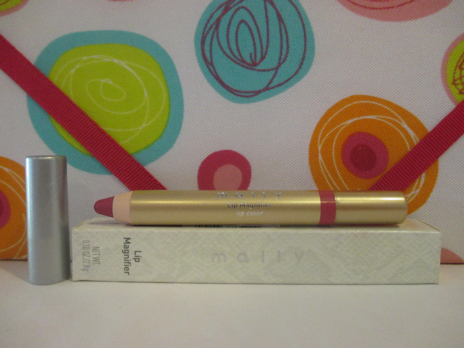 MALLY GIRL ~ LIP MAGNIFIER ~ WILD ORCHID ~ 0.10 OZ BOXED