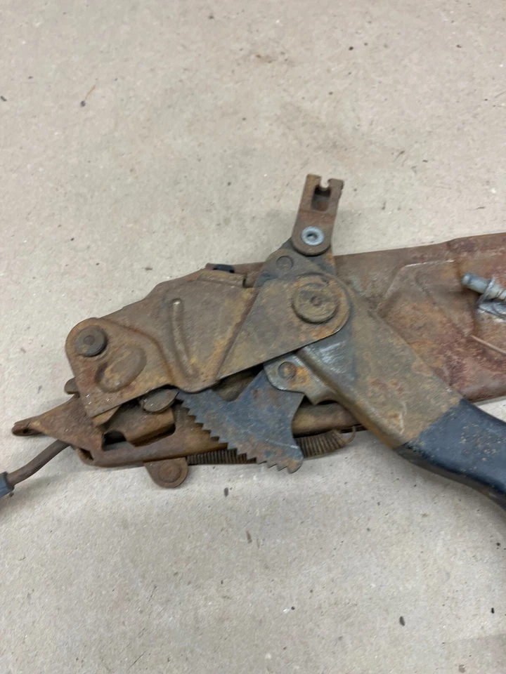 Camaro 1968 1974 Nova 1969 estacionamiento emergencia estacionamiento freno pedal montaje usado OEM Foto 3 de 4