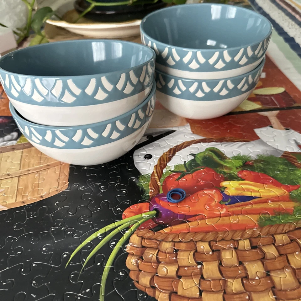 Rachael Ray PENDULUM Soup / Cereal bowl set of (4) White & Blue, Handpainted - Image 2 of 4