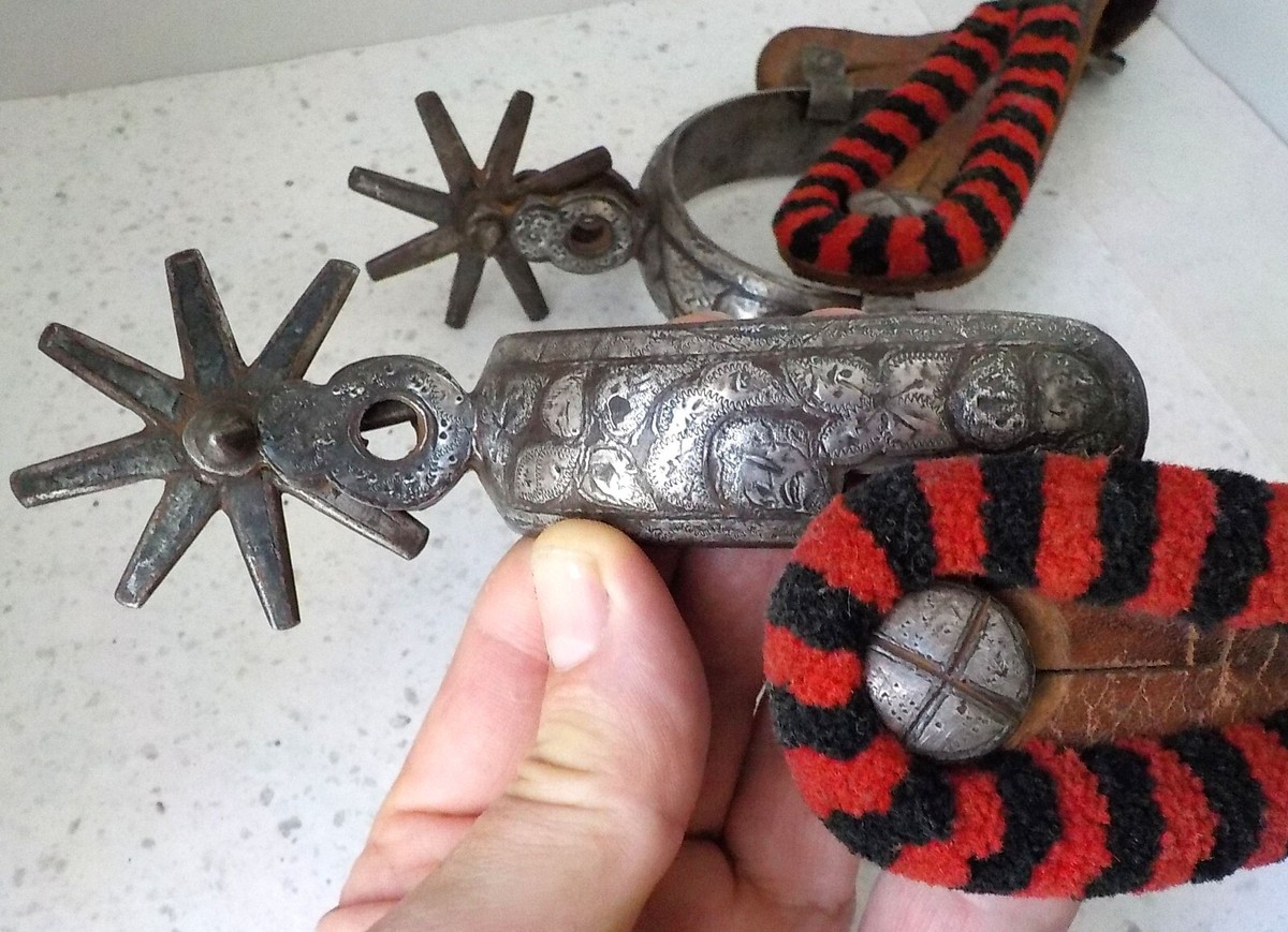 Rare Éperons de Charro mexicains anciens en argent incrusté - A8