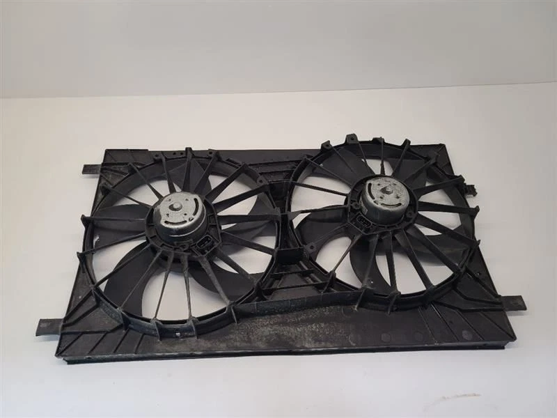 2011-2014 CHRYSLER 200 Radiator Fan Motor Fan Assembly 11-14 - Image 2 of 4