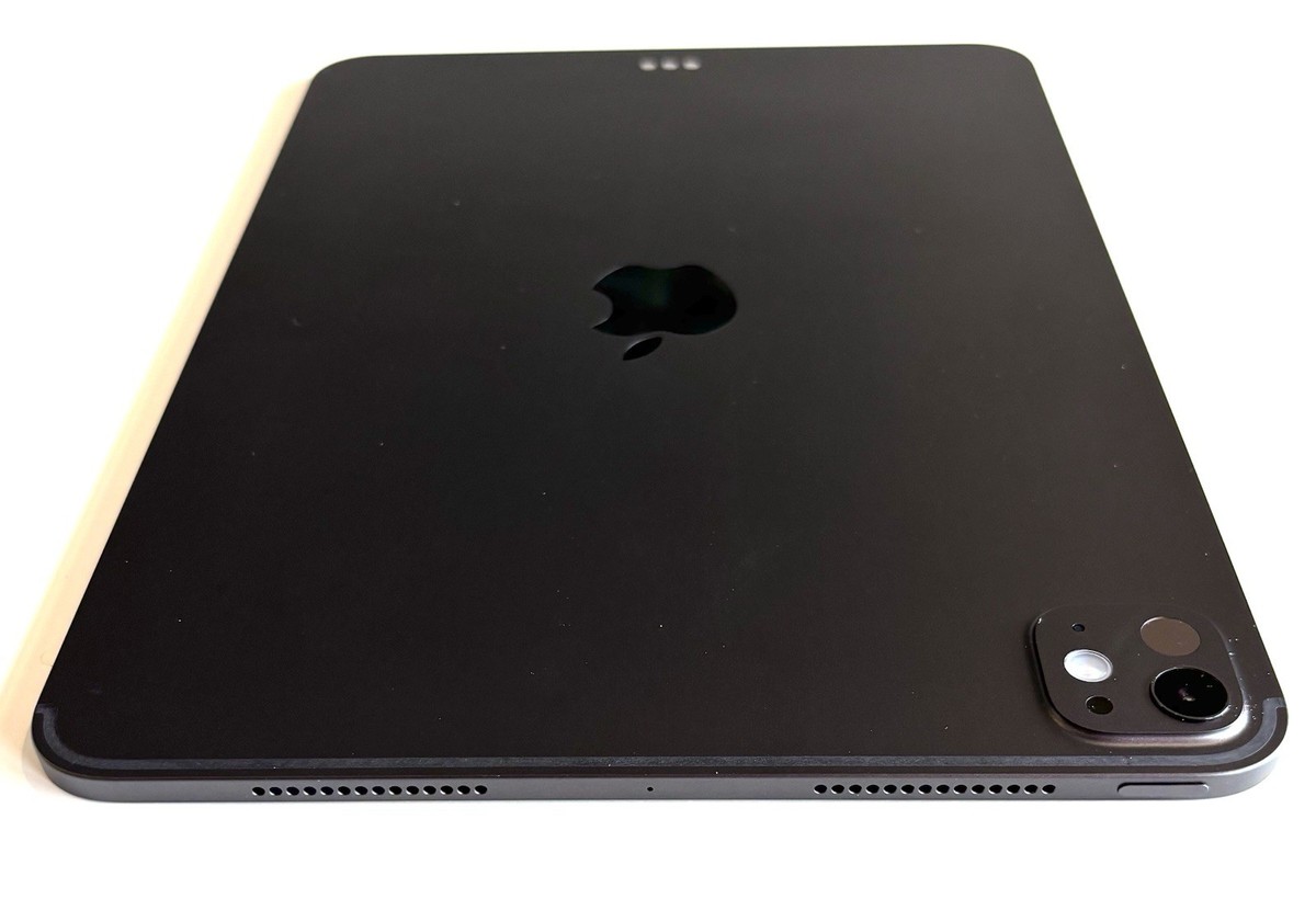 Apple iPad Pro 11-inch (M5) A3357 256 GB, Wi-Fi, 11 in Space Black