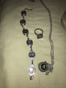 Vintage Jewelry made￼ From Antique Typewriter Keys