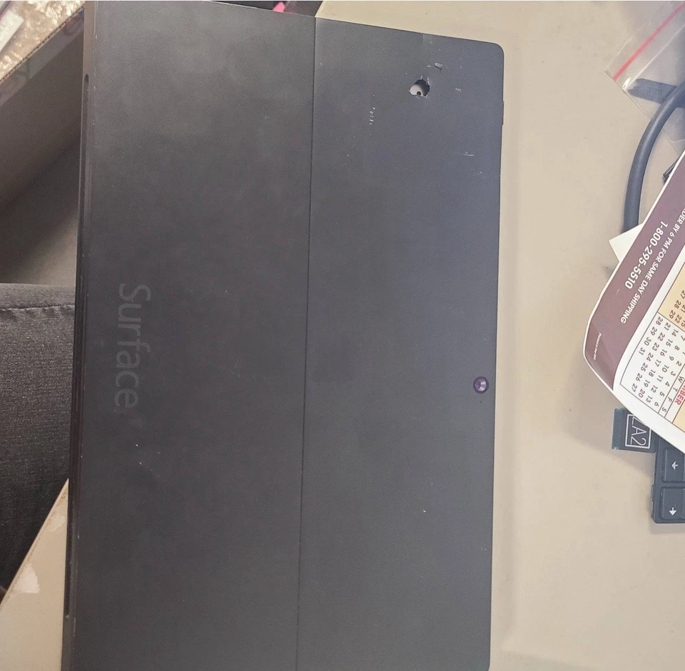 Microsoft Surface 2 - Image 2 of 4