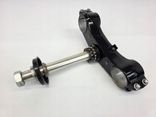 Suzuki GSXR 600 K4 K5 sous plancher 1 pièce