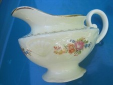 Vtg 1940s? Homer Laughlin FLORAL CLUSTER Gold Gilt Porcelain Creamer Made in USA