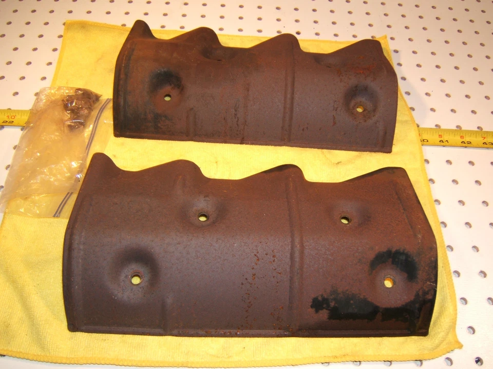 BMW 1976 3.0 Si inyectado tipo EE. UU. colector de escape superior metal 1 juego de 2 escudos Foto 4 de 4