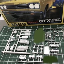 69 Plymouth Mopar 426 Hemi Engine W 2x4 Tunnel Ram 4 Speed 125 Lbr Model Parts