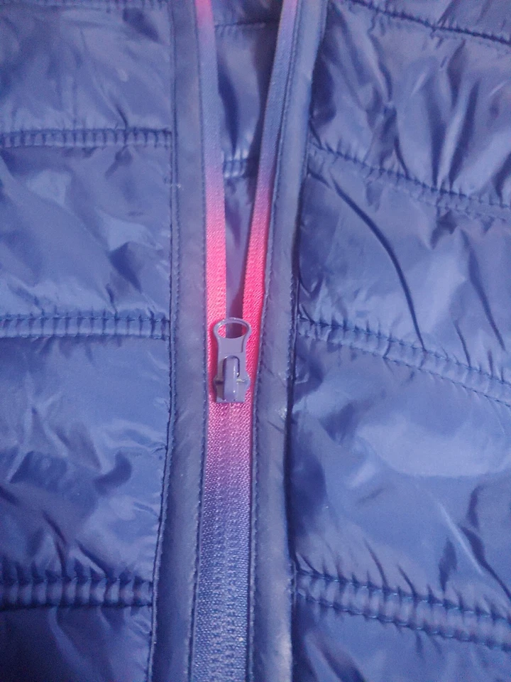 Colete esportivo feminino Fuda azul com zíper e colarinho sem mangas bolsos com zíper elástico - Imagem 4 de 4