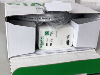 Module Communication CPL Wiser Energy Schneider Electric - EER31700 - Pour Systèmes Domotiques Professionnels