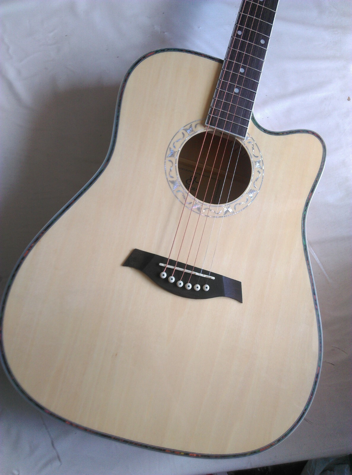 Guitare sèche folk 41 pouces en bois vernis naturel pour musicien débutant et amateur