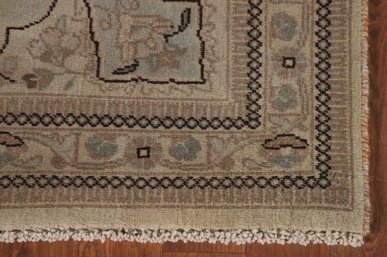 Picture 7 of 20