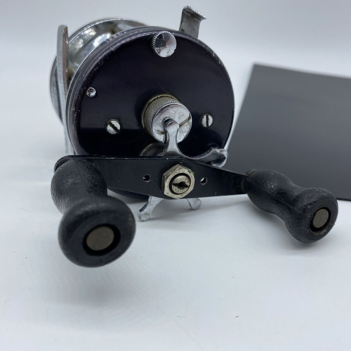 Vintage Abu Garcia Ambassadeur 5000C Baitcaster Reel 760303 Vintage Abu Garcia Ambassadeur 5000C Baitcaster Reel 760303