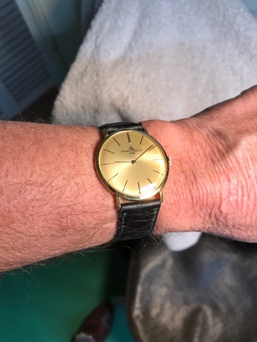 Just Serviced! Baume et Mercier 18K Solid Gold Man's Automatic Micro Rotor Watch - Picture 8 of 21