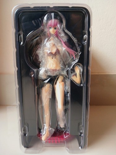 Vocaloid Megurine Luka Swimsuit Figure Model S-style Good Smile - Picture 6 of 9