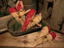3 Handmade Primitive Happy Valentine's Day Sign Tag Hearts Bowl Tuck Ornie