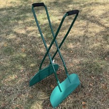 Long Handled Foam Grip Leaf Collecting Rake Grab Garden Leaves Collector Grabber