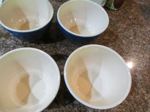 *Crate & Barrel Parker Ceramic Nesting Mixing Bowls Fun Colors Set Of 4 EUC
Opens in a new window or