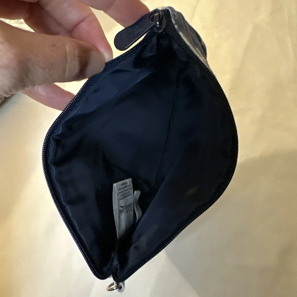 Thirty-One New Horizons Tote Zipper Pouch bundle Purse Matching Set Tie-dye Blue - Image 4 of 4