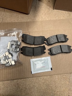 Disc Brake Pad Set-Priority One Ceramic BPR Bendix CFC698