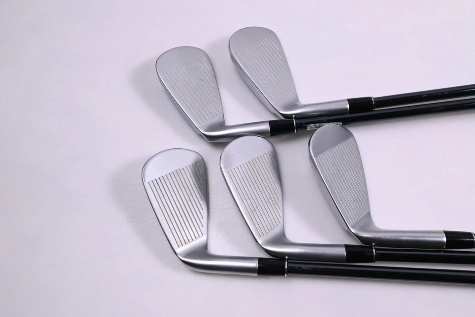 Srixon ZX4 MK II Irons / 6-PW / Senior Flex UST Recoil Dart 65 Shafts - Image 3 of 4
