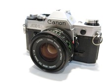 Excellent Condition Canon AE-1 35mm Film SLR Camera w/New FD 50mm 1:1.8 Lens