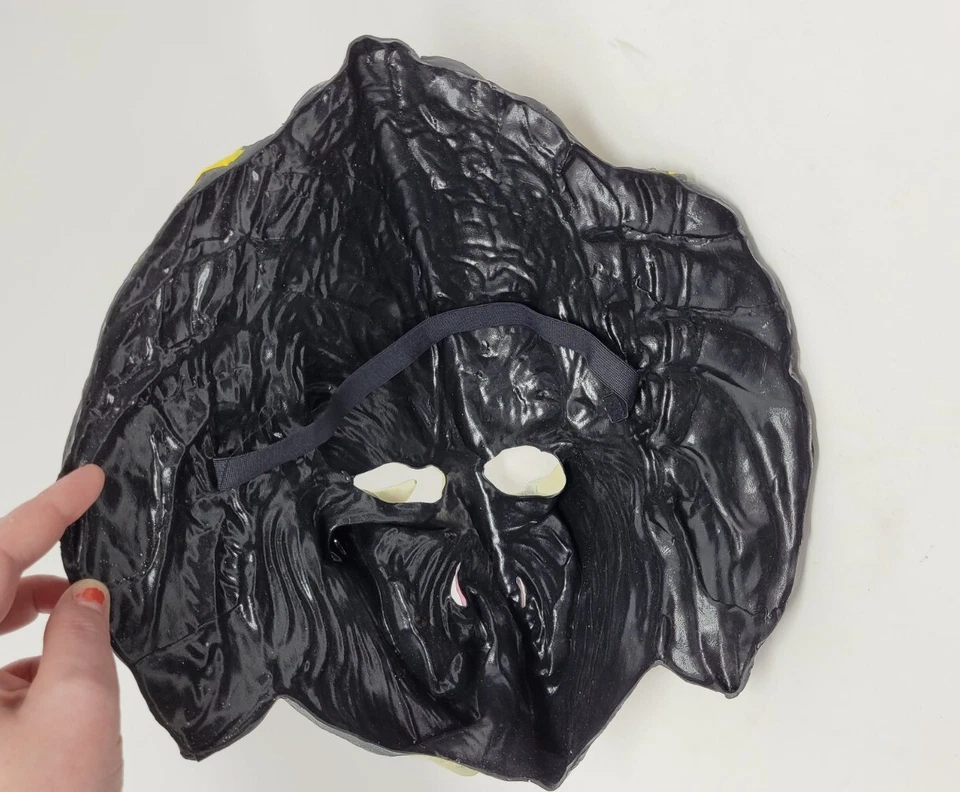 Predator Latex Mask Alien Vs. Predator Rubber Mask Strap Cosplay Halloween - Image 4 of 4
