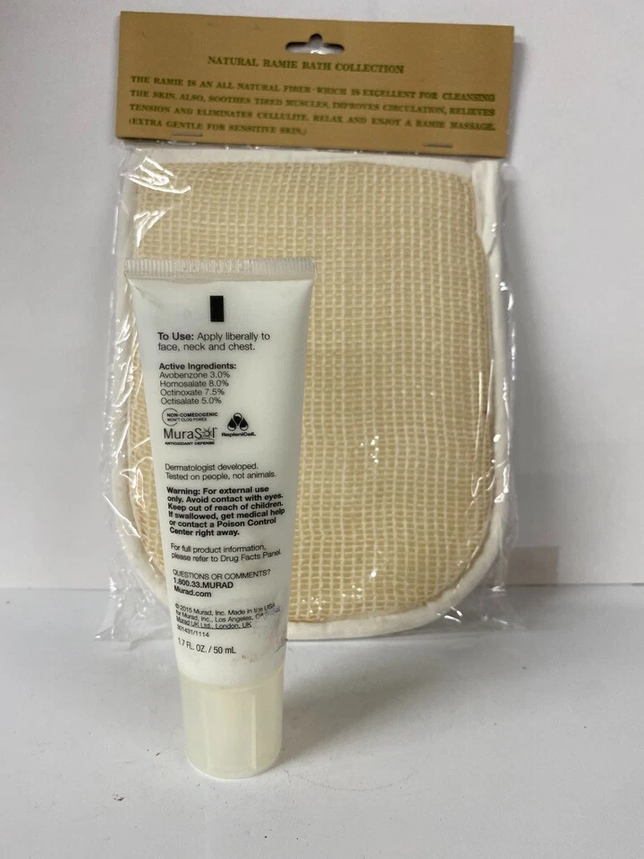 Murad Anti Aging Moisturizer - For Blemish-Prone Skin 50ml/1.7oz  & REMI MITT - Image 2 of 2