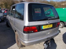Retroviseur droit (ou coque) Peugeot 806