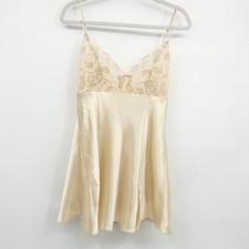 Victoria's Secret Womens Coquette Bridal Champagne Lace Trim Satin Slip Dress S