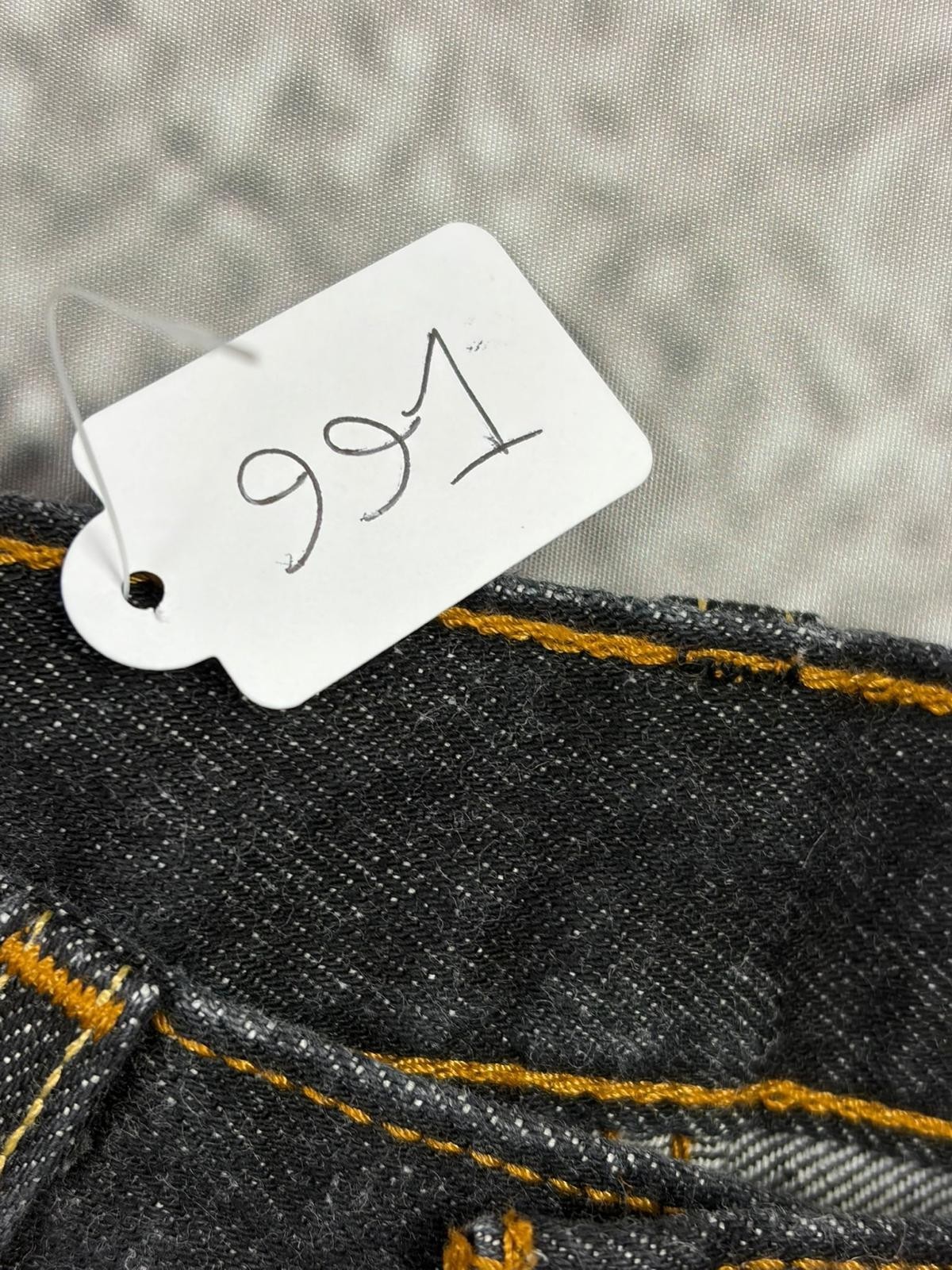 Levi’s 501 90’s/2000 Rare Flared Vintage Faded Streetwear Y2K Style (J-991) image 4
