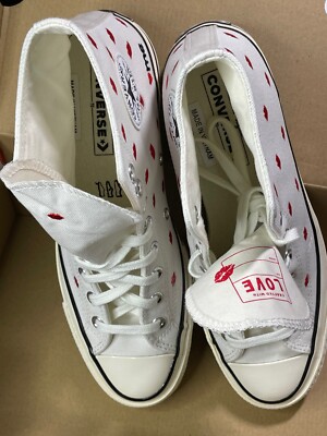 Converse Chuck 70 Embroidered Lips High \'Love Me Size Mens 9 / Womens 11 Unisex Converse Chuck 70 Embroidered Lips High Love Me - Vintage  main image 3