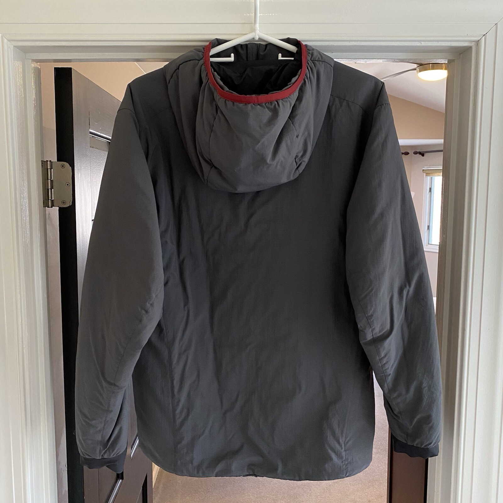 ARC'TERYX Arcteryx Atom AR Felpa con Cappuccio Uomo Medium Incudine di Ferro