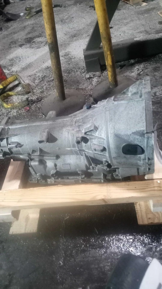 Conjunto de transmisión automática usado se adapta a: BMW 320I 2016 AT AWD grado B Foto 2 de 4