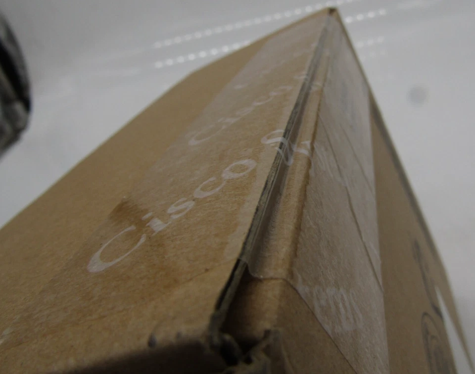 Cisco AIR-ANT2524V4C-R  Antenna - Image 3 of 3