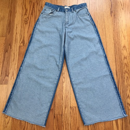 Levi's Big Girls 94" Baggy Two Tone Denim High Rise Wide Leg Raw Hem Jeans - Picture 17 of 18