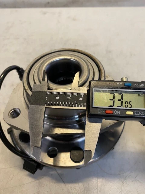 Conjunto de buje y cojinete de rueda delantera de eje Detroit K513188 para GMC Envoy 2002-2009 Foto 4 de 4