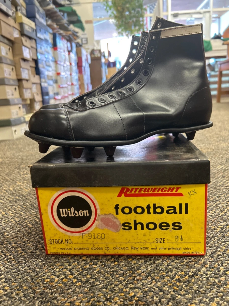 Crampons Wilson Vintage - Taille 9 - Blanc - Neufs Dans Boîte - Fabriqués USA