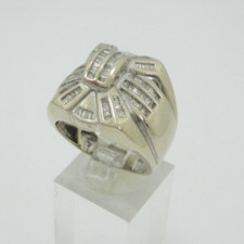 STYLISH MENS 10K WHITE GOLD DIAMOND CLUSTER RING SZ 10  1.00CT.  13.2G