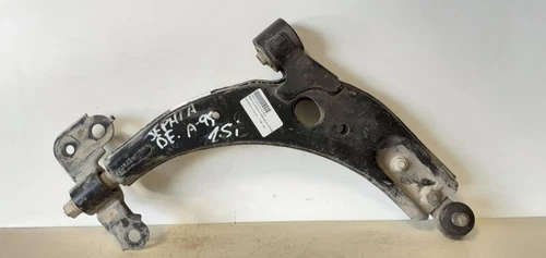 Braccio Sospensione Inferiore Anteriore Destro per KIA SEPHIA II * 181620 - Foto 1 di 4