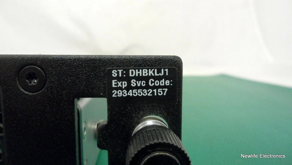 Dell 0CX251 PowerEdge R200 Server (2.4GHz CPU/2GB RAM/2 x 160GB Drives) - Image 3 of 4