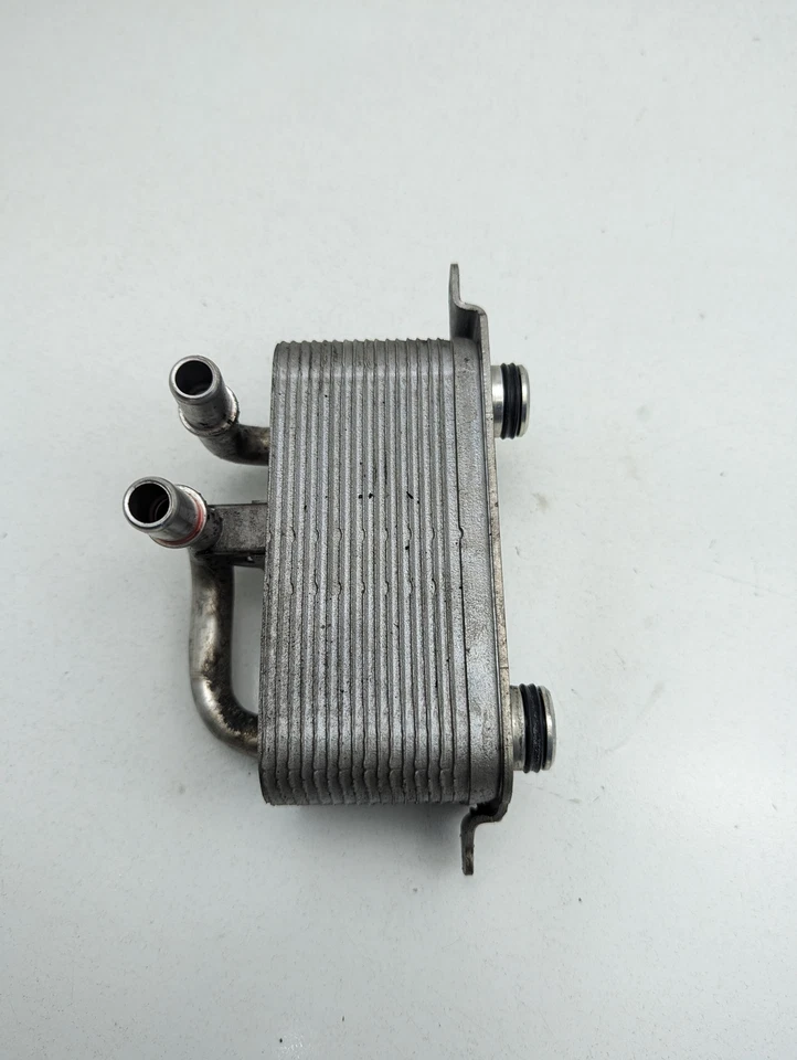 Кулер трансмиссионного масла 2006-2008 BMW 750LI - 4,8 л 7541059 - Изображение 4 из 4