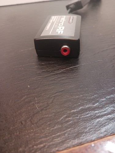 New retro-bit retro RF UNIVERSAL RF UNIT for SNES/N64/GENESIS 2 - Picture 3 of 4
