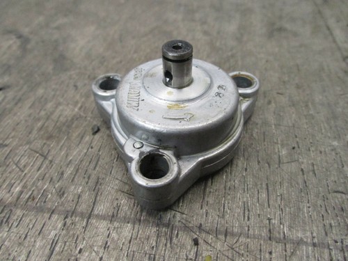 1984 84 Suzuki LT185e Quadrunner LT 185e 185 Motor Engine Oil Filter Pump