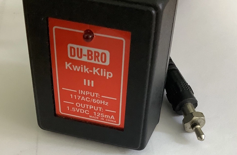 DU-Bro Kwik-Klip III Genuine Output 1.5 V 125mA Power Supply Adapter - Image 2 of 4