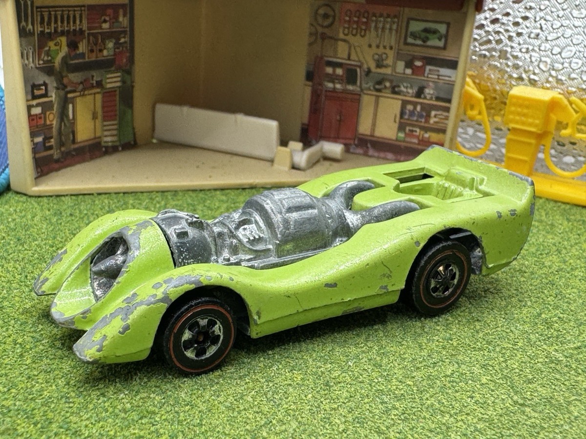 1973 Hot Wheels Redline Jet Threat Lime Green Enamel Fluorescent