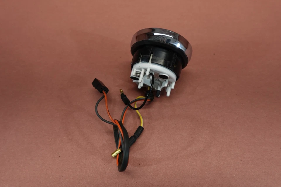 Датчик топлива хромированный 2000-2007 Harley Davidson Dyna Low Rider FXDL - Изображение 4 из 4